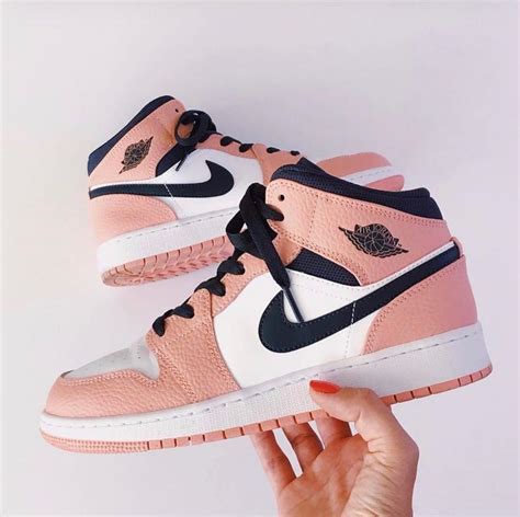 nike jordan damen flach|nike jordan 1 women's.